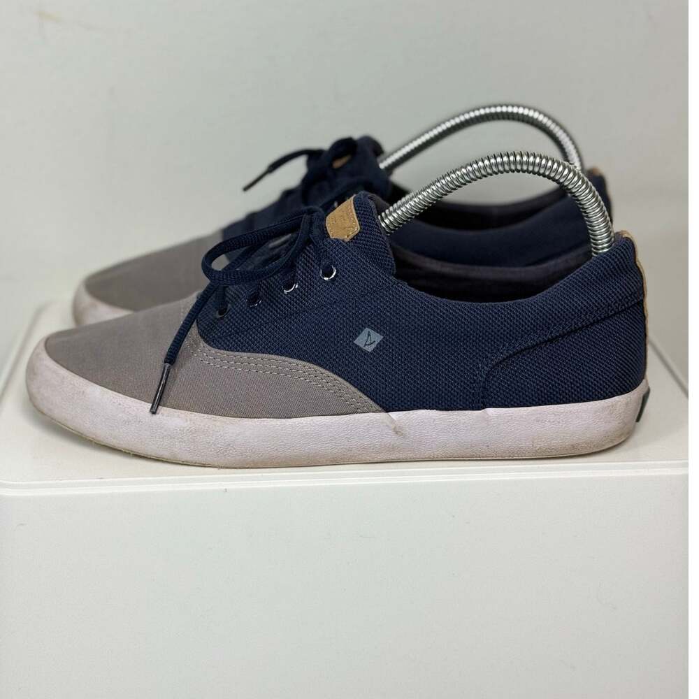 Sperry Sp-Wahoo Navy Blue Sperry Trainer for Boys Size 6